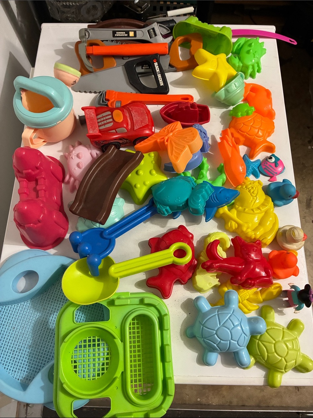Colorful Kids Beach Toy Set and Play Tools